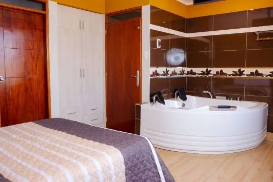 Habitación Suite — Hotel Real Progreso